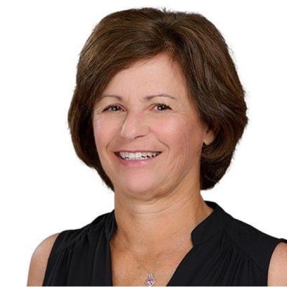 Meet your Posher, Barbara - Picture 2 of 2